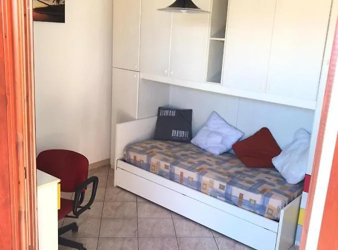 Nyaraló Elaia House *