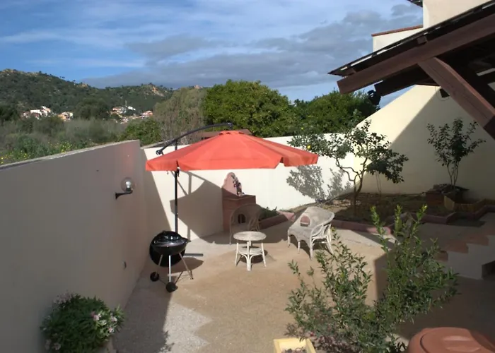 Elaia House *